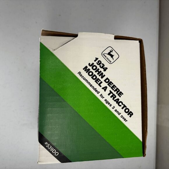Ertl John Deere Tractor 1934 Model A Original Box NIB - Picture 2 of 5